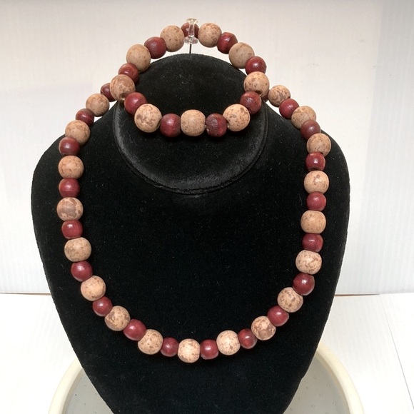 Cork and Wood Beaded Stretchy Necklace and Bracelet Cranberry Red and Cork Set - Picture 1 of 9